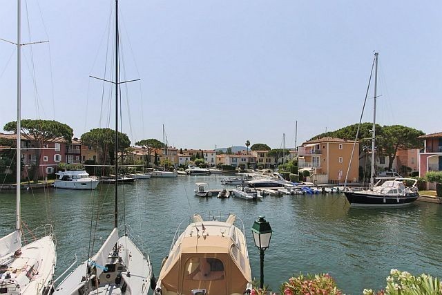 Apartmán s vlastní lodí kotvící přímo u domu, Port Grimaud