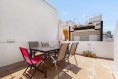 Dům v centru malebné vesničky v pěší vzdálenosti od pláže na prodej, Alvor, Algarve
