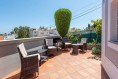 Moderní vila s bazénem 500m od pláže na prodej, Luz, Algarve