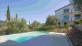 Nový apartmán s výhledem na moře a bazénem na prodej, Lerici