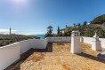 Vila s výhledem na moře, pár metrů od pláže na prodej, Ferragudo, Algarve
