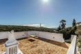 Vila s výhledem na moře, pár metrů od pláže na prodej, Ferragudo, Algarve