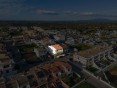 Prostorná vila v malebné vesničce Espiche na prodej, Algarve