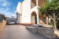 Prostorná vila v malebné vesničce Espiche na prodej, Algarve