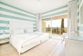 Vily a apartmány ve špičkovém areálu s bazény, nedaleko pláže, na prodej, Vilamoura, Algarve
