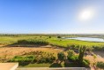 Vily a apartmány ve špičkovém areálu s bazény, nedaleko pláže, na prodej, Vilamoura, Algarve