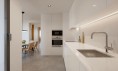 Nové apartmány 300m od pláže, s bazénem a posilovnou na prodej, Porto de Mos, Algarve