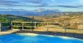Panoramatická vila s bazénem u Terama