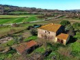 Kamenný statek k rekonstrukci na prodej, Montecatini Val di Cecina
