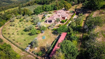 Krásná vila po rekonstrukci na prodej, Volterra