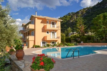 Apartmánový dům na prodej Lefkada