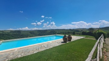 Samostatná vila na prodej v rezidenci s bazénem, Palaia