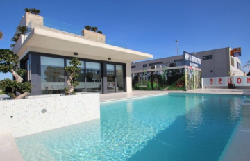 Vila na prodej v Cabo Roig