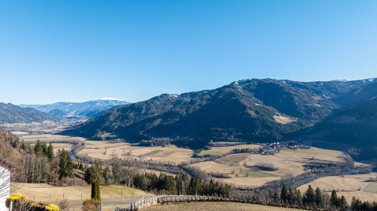 Velký dům na prodej bez povinného pronájmu, Murtal
