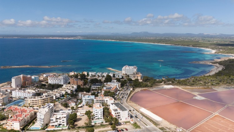 Nové apartmány 100 m od moře na prodej, Colonia de Sant Jordi, Mallorca
