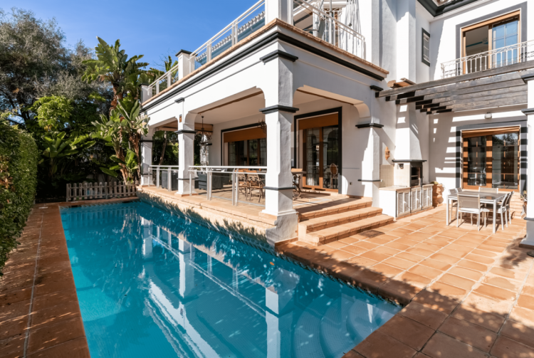 Vila na prodej v centru letoviska Marbella