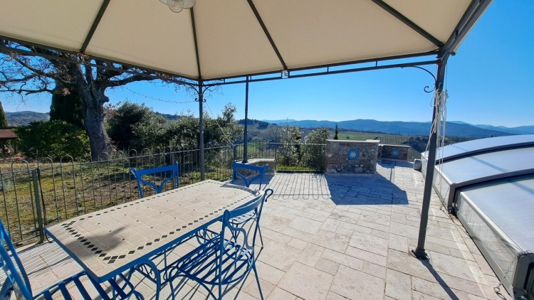 Agroturismo na prodej nedaleko města Volterra