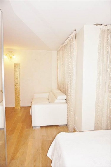 Elegantní apartmán se zahradou v Sirmione