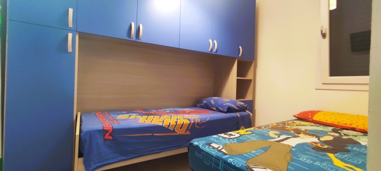 Vila s bazénem nedaleko pláží na prodej, Boncore