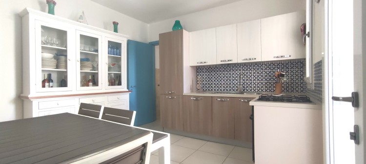 Vila s bazénem nedaleko pláží na prodej, Boncore