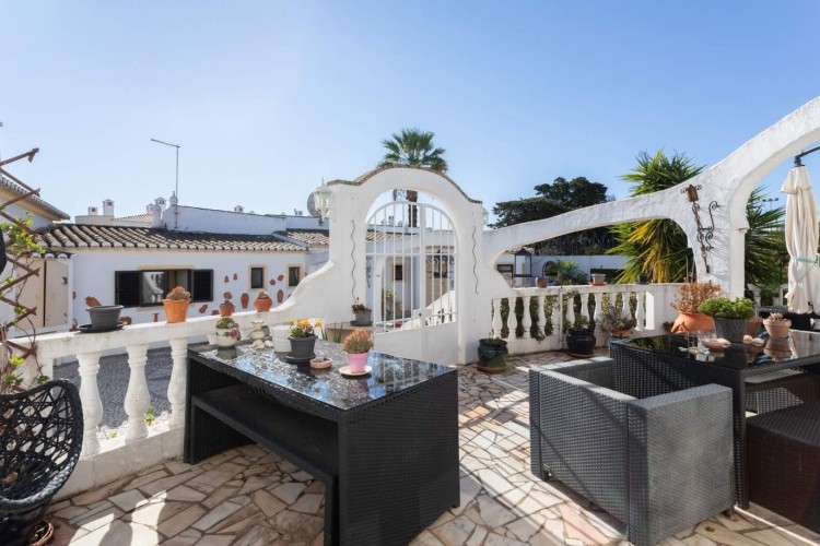 Výjimečná nemovitost s výhledem na moře blízko pláže Praia da Luz na prodej, Algarve