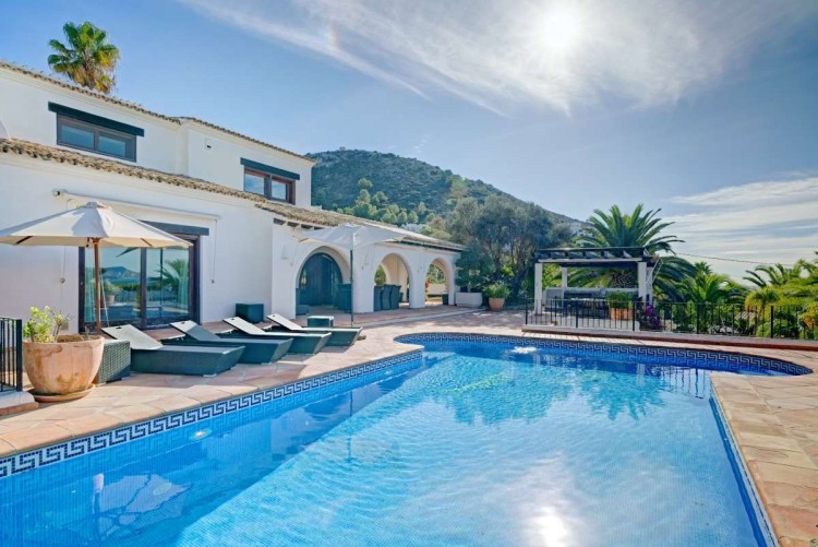 Vila na prodej s výhledem na moře, Moraira