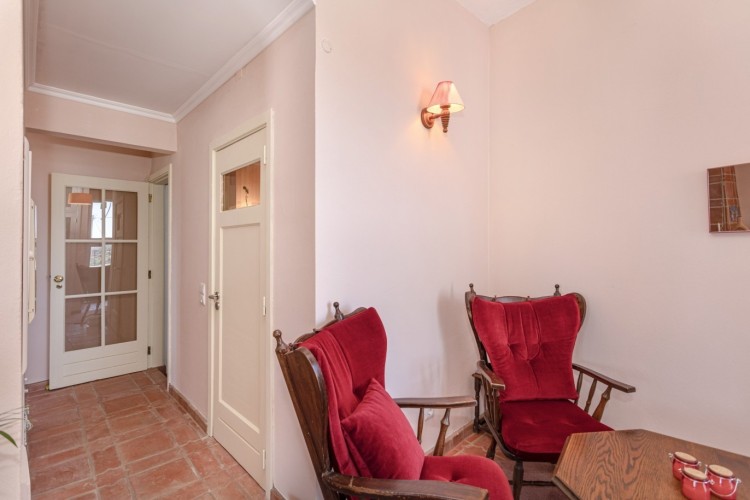 Okouzlující, prostorná vila s bazénem, výhledem na moře a hory na prodej, Loulé, Algarve