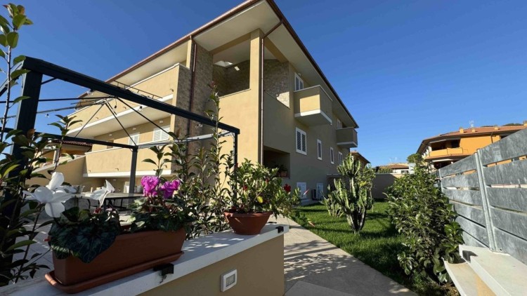 Nový byt se 3 ložnicemi na prodej, Castiglioncello