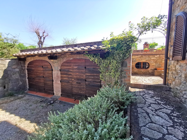 Kamenný dům u San Gimignana