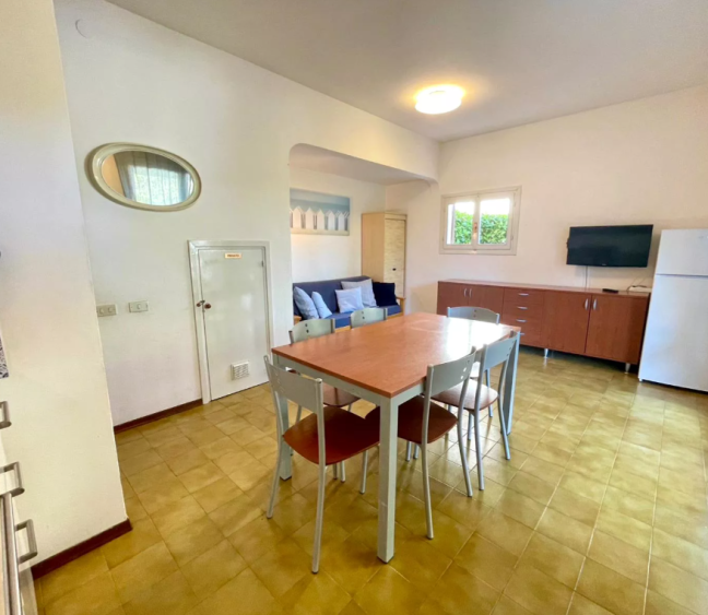 Vilka v rezidenci s bazénem na prodej, Porto Santa Margherita