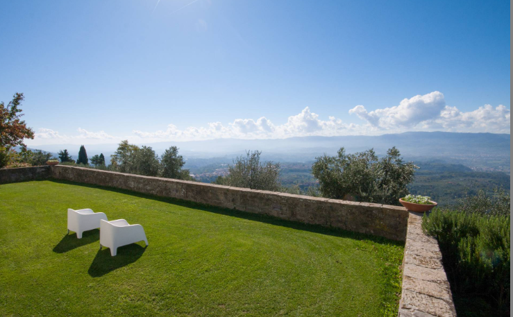 Historická vila po rekonstrukci na prodej neleko Florencie