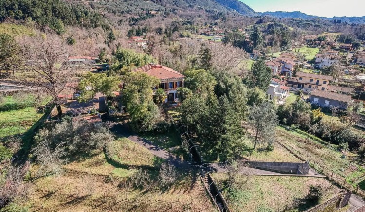Luxusní historická vila na prodej v Camaiore