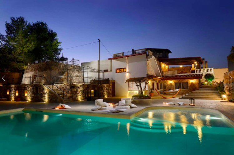 Luxusní vila s bazénem v Apulii