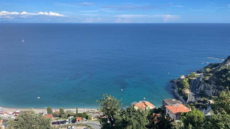 Střešní penthouse v Bergeggi s dechberoucím výhledem na moře