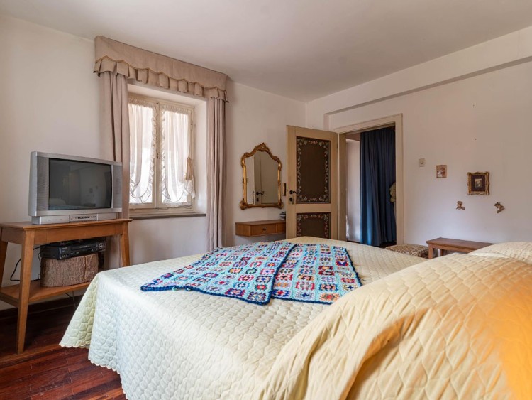Historická vila s parkem v centru Cavalese na prodej, Dolomity