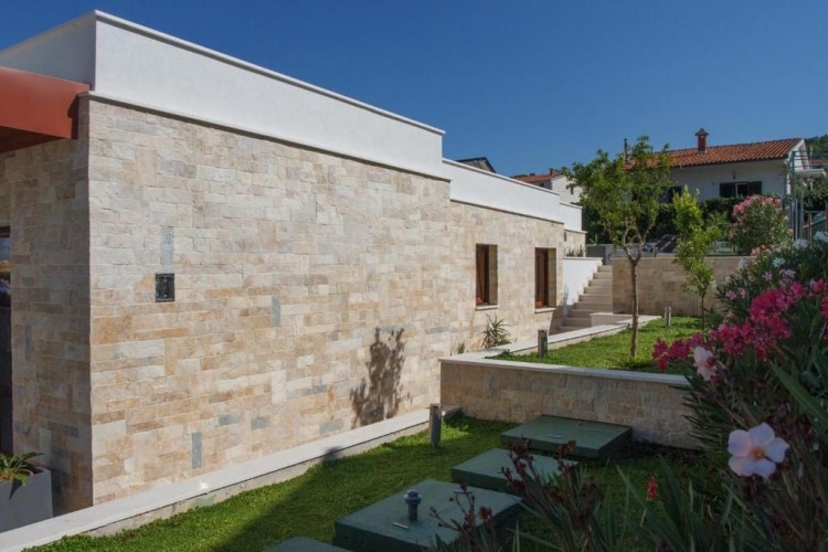 Krásný dům na prodej  s výhledem na moře, Trogir/Čiovo