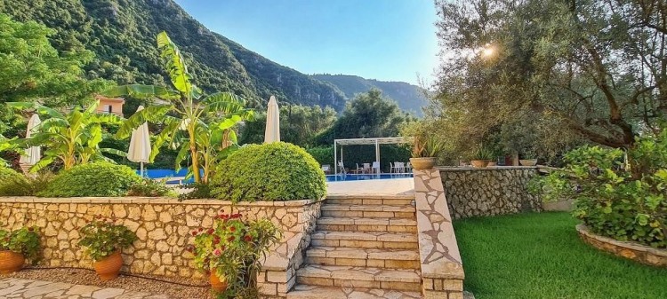 Apartmánový dům na prodej Lefkada