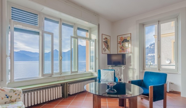 Stylový apartmán u jezera Lago di Como na prodej, Varenna