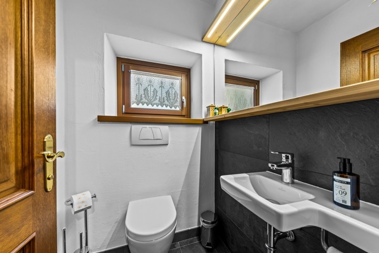 Dům na prodej v Bad Kleinkichheimu