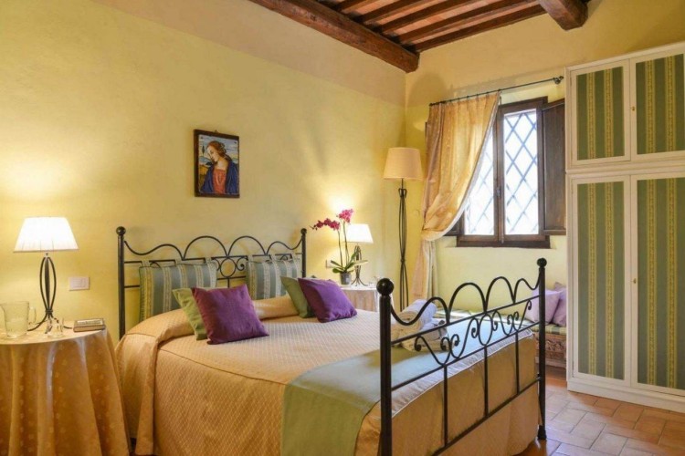 Krásná toskánská vila na prodej nedaleko Sieny