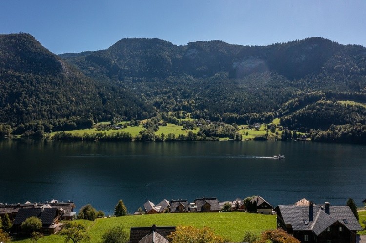 Nové byty s výhledem na jezero, Grundlsee