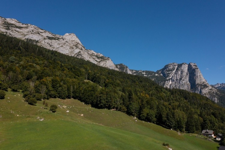 Nové byty s výhledem na jezero, Grundlsee