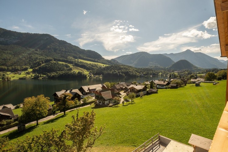 Nové byty s výhledem na jezero, Grundlsee