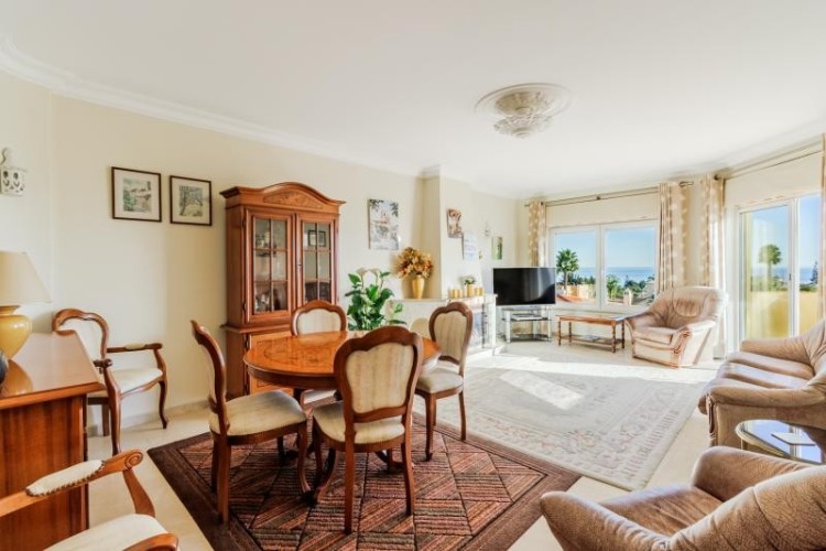 Apartmán s výhledem na moře na prodej, Praia da Luz