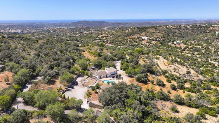 Krásná vila na venkově s bazénem na prodej, Cabanitas, Algarve
