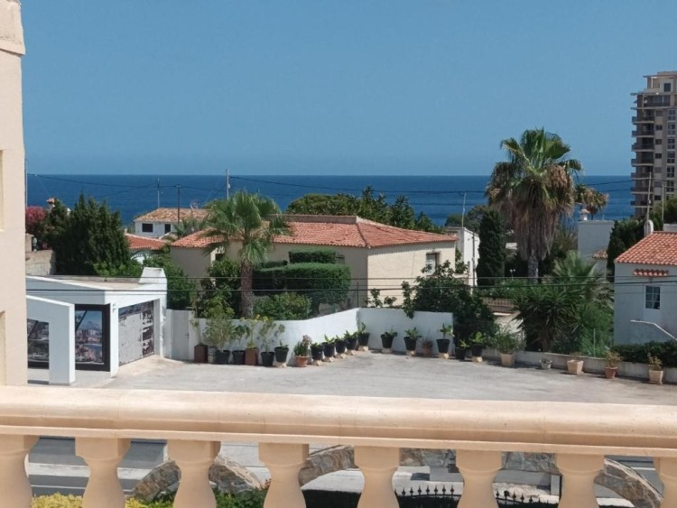 Nádherná vila na prodej u  moře v Calpe