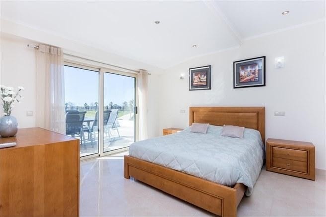 Luxusní vila přímo u golfového hřiště, Albufeira