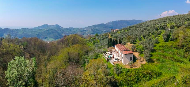 Impozantní vila s výhledem v Montecatini Terme