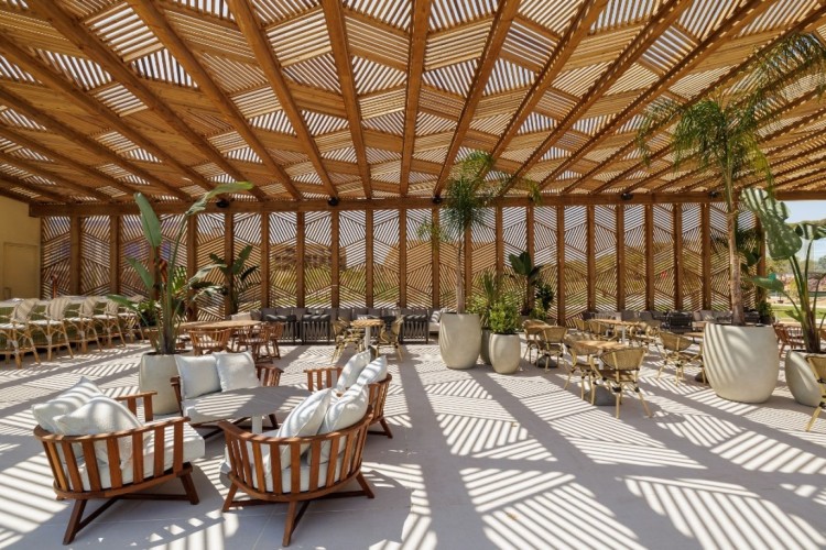 Nové vily a apartmány blízko pláže na prodej, Castro Marim, Algarve
