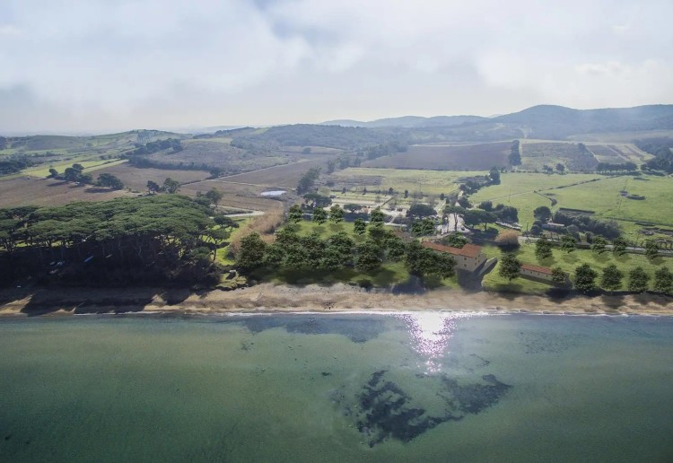 Luxusní nemovitost u pláže Baratti nedaleko Bolgheri na prodej